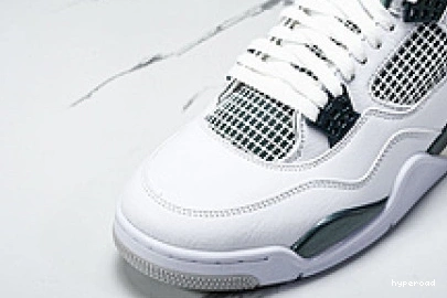 Hyperoad “Oxidized Air Green” Jordan 4 0813